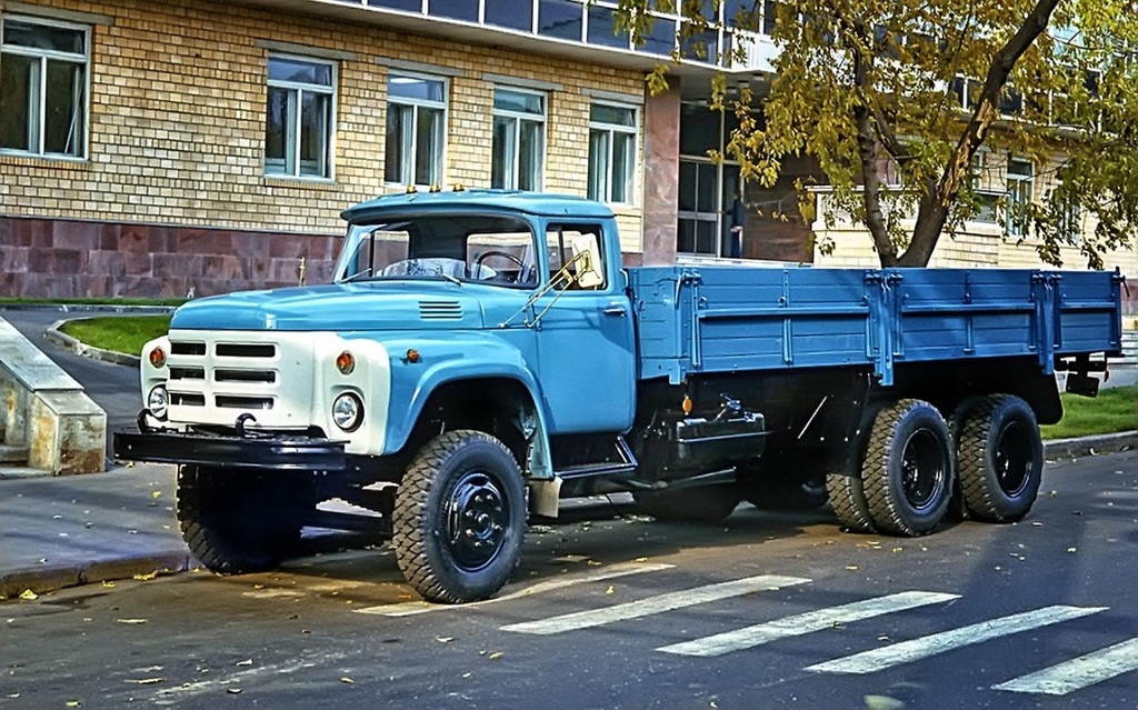 Зил первый автомобиль