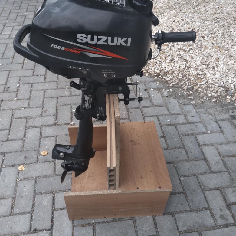 Suzuki 5 л с