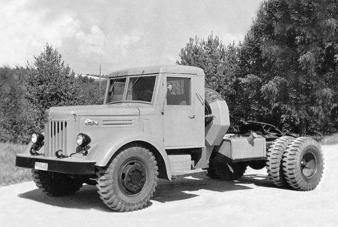 фотография МАЗ-200